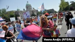 Šetnja i pored Skupštine Srbije