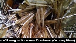 Šprice na divljoj deponiji