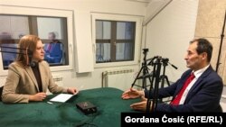 Janez Kopač u razgovoru sa novinarkom Milom Đurđević u beogradskom studiju RSE