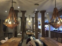 "Sho", otmeni ukrajinski restoran gde je Gordon Sondland ručao s osobljem Stejt departmenta i iz kojeg je pozvao predsednika SAD Donalda Trampa.