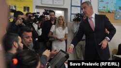 Prva zvanična posjeta nakon inauguracije je Brisel: Milo Đukanović