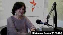 Zabrinjava ideja da ministar policije propisuje kako će se učiti istorija, i da država određuje šta se desilo mimo istorijske nauke, već u skladu sa svojim političkim potrebama: Istoričarka Dubravka Stojanović