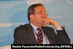 Саймон Пірані