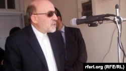 د سولې شورا د دارالانشاء رئيس عمر داوودزی