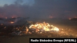 Чад од депонијата во Струга.