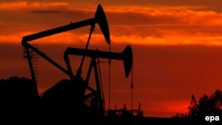 Rafineri nafte në Kaliforni. Fotografi nga arkivi.