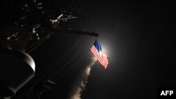 Lansiranje tomahavka sa američkih brodova ka Siriji