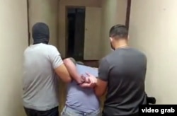 უშიშროების სამსახური აკავებს ტომსკელ მეცნიერ ალექსანდრ ლუკანინს