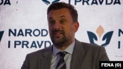 Konaković (na fotografiji): Riječ je o još dva zastupnika koja nisu mogla izdržati pritisak