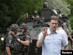 Borislav Stefanović na Kosovu, avgust 2011