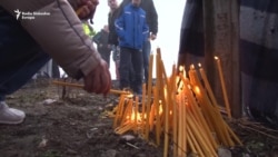 Protest kod Međurova: Blokade dok ne obezbede pružni prelaz Protest kod Međurova: Blokade dok ne obezbede pružni prelaz