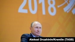 6 марта 2018. Владимир Путин на VI Всероссийском форуме рабочей молодежи