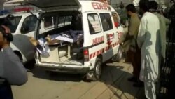 باچاخان پوهنتون برید: مړه او ژوبل امبولانسونو کې وړل کېږي باچاخان پوهنتون برید: مړه او ژوبل امبولانسونو کې وړل کېږي