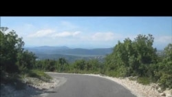 Neum - grad do kojeg se dolazi kozjom stazom Neum - grad do kojeg se dolazi kozjom stazom