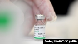 Doza Sinopharma, ilustratvna fotografija