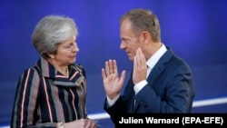 Britanska premijerka Tereza Mej i predsjednik Evropskog saveta Donald Tuska, ilustrativna fotografija