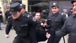 Розгін протесту в Азербайджані під гасла «Свободу!» та «Вільні вибори!» – відео Розгін протесту в Азербайджані під гасла «Свободу!» та «Вільні вибори!» – відео