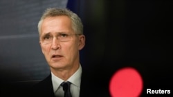 Šef NATO-a Jens Stoltenberg predsedavao je u Rigi, u Letoniji, razgovorima između ministara spoljnih poslova NATO-a koji su bili fokusirani na pretnju koju predstavlja Rusija.