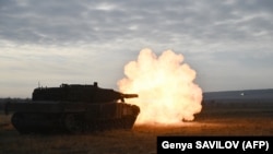 საილუსტრაციო ფოტო. უკრაინის არმიის ტანკი Leopard 2A4 ბრძოლის ველზე