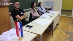 Glasanje za predsednika Hrvatske u Mostaru Glasanje za predsednika Hrvatske u Mostaru