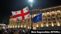 პროევროპული აქცია პარლამენტის შენობის წინ. 31 იანვარი, 2025 წელი