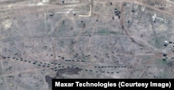 Vazdušno-desantne jedinice viđene su na manevrima dok se ruska vojna snaga raspoređuje u poligonu Angarsky na Krimu.