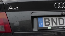 У Києві мітингують автомобілісти на єврономерах (відео) У Києві мітингують автомобілісти на єврономерах (відео)