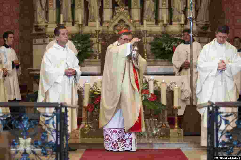 U Katedrali Srca Isusova u Sarajevu misa za žrtve blajburškog križnog puta