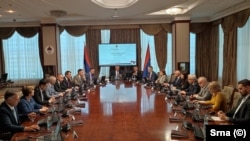 Prva sjednica nove, neustavno izabrane Vlade RS, na kojoj je Savo Minić preuzeo dužnost premijera, Banja Luka, 9. septembar