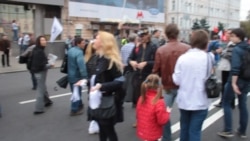 Белые ленточки - билеты в автозак Белые ленточки - билеты в автозак