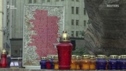 «Повернення імен»: у Москві згадали жертв політичних репресій – відео «Повернення імен»: у Москві згадали жертв політичних репресій – відео