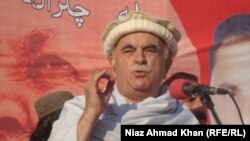 د پښتونخوا ملي عوامي ګوند مشر محمود خان