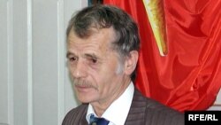 Мустафа Джемілєв створив Організацію кримськотатарського національного руху в 1989 році