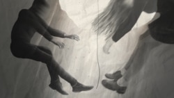 „გამომძიებლებს რომ ვურეკავ, ხან არ მპასუხობენ, ხან მეუბნებიან, აი, არასრულწლოვანებმა იჩხუბეს და ახლა მაგაზე ვართ გადართულებიო“...