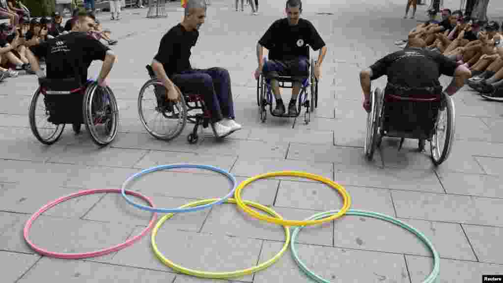 Kosovo - Obzirom da država nije formalno priznata od strane Olimpijskog komiteta, kosovskim sportistima nije bilo omogućeno učešće na Olimpijskim igrama u Londonu, 23. juni 2012.