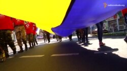 Прапор України пронесли Полтавою під оркестр Прапор України пронесли Полтавою під оркестр