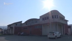 Ljudi odlaze, preduzeća se zatvaraju Ljudi odlaze, preduzeća se zatvaraju