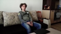 Жителя Сургута лишили гражданства за поездку на Украину Жителя Сургута лишили гражданства за поездку на Украину