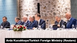 Российская делегация на переговорах в Стамбуле, 16 мая 2025