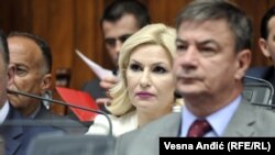 Ministarka građevinarstva, saobraćaja i infrastrukture Srbije Zorana Mihajlović na sednici Skupštine