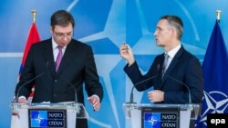 Aleksandar Vučić i Jens Stoltenerg prilikom ranijih susreta