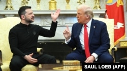 Jedna od fotografija sa sastanka Volodimira Zelenskog, predsjednika Ukrajine i Donalda Trumpa, lidera SAD, načinjena u trenutku rasprave koja je potpuno izašla iz diplomatskih okvira.