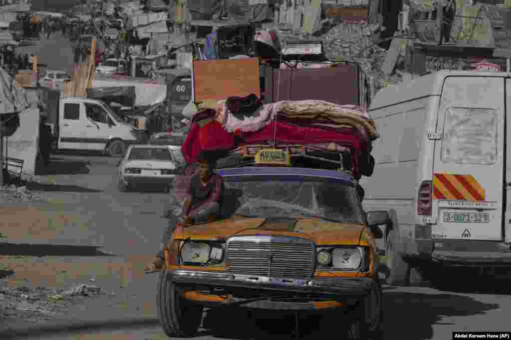 Odlazak raseljenih Palestinaca iz grada Gaze, 28. avgusta.