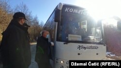 Izmještanje migranata iz kampa 'Lipa'