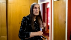 Biti žena, moj životni san Biti žena, moj životni san