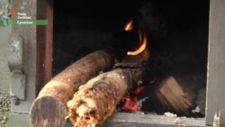 «Пекельна кухня» по-солдатськи або як на передовій їсти готують (відео) «Пекельна кухня» по-солдатськи або як на передовій їсти готують (відео)