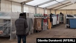 Na području Bihaća trenutno boravi između 3.000 i 3.500 izbjeglica i migranata