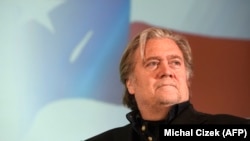 Стив Бэннон