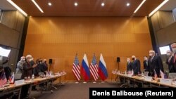 აშშ-ისა და რუსეთის დელეგაციების მოლაპარაკება ჟენევაში