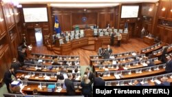 Pred poslanicima je i izveštaj nove Državne komisije, koja je utvrdila da je Sporazumom o demarkaciji iz 2015. izgubljena teritorija Kosova